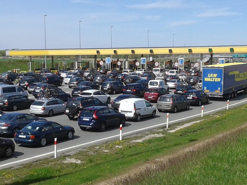 Sytuacja przed bramkami na autostradzie A1- 30.04.2016