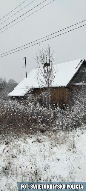 Podczas obchodu skarżyscy dzielnicowi kontrolowali miejsca,...