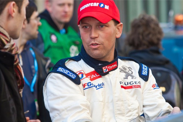 Grzegorz Grzyb miał problemy z samochodem, ale lideruje w RSMP