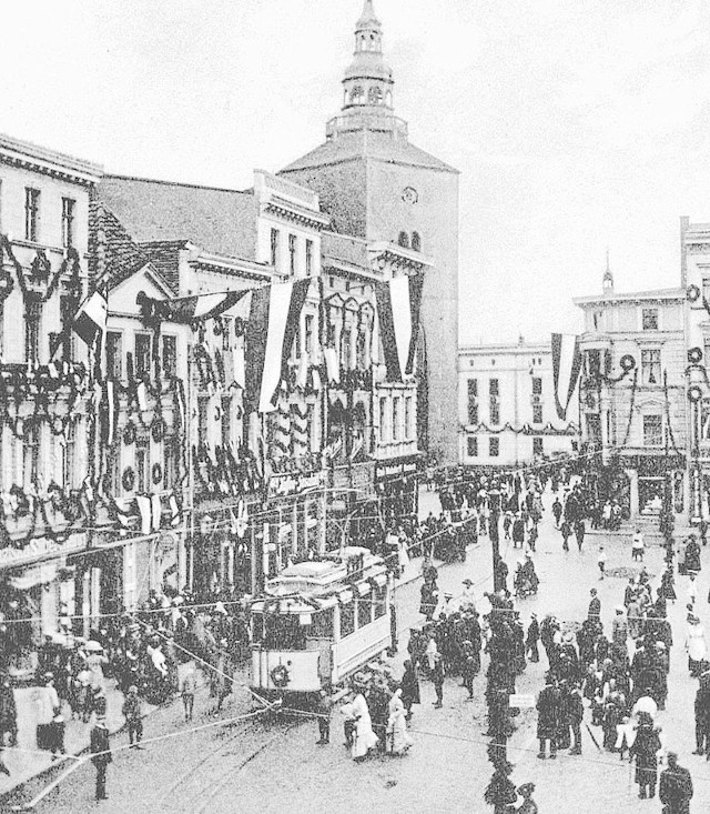 6 września 1910 roku. Kilka dni po uruchomieniu linii tramwajowej. Wizyta cesarza Wilhelma II.