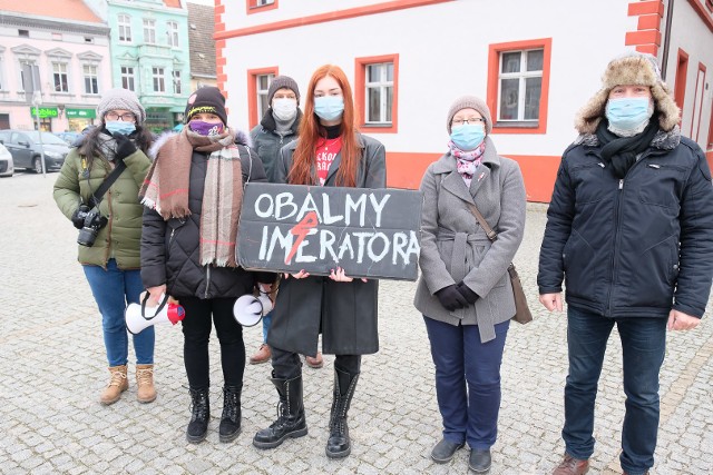 Protest kobiet w Lubsku zorganizowano w sobotę 6 lutego.