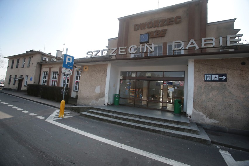 Modernizacja dworca Szczecin Dąbie znowu przesunęła się w czasie... Czy kolej zrezygnuje z inwestycji?