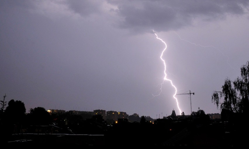 Burze w województwie pomorskim. Niebezpieczne zjawiska...