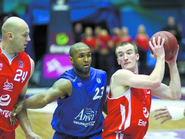 Koszykarze Czarnych wygrali mecz w Pucharze Polski.