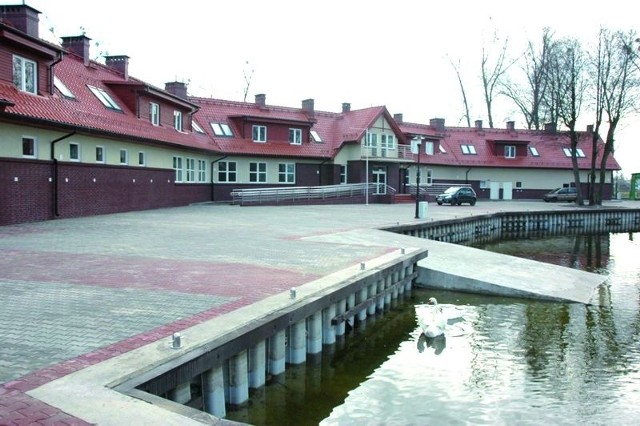 Nowa siedziba Międzyszkolnego Ośrodka Sportowego w Piszu ma ponad 1,2 tys. mkw. powierzchni.