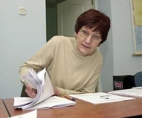 Przewodnicząca jury prof. Danuta Dąbrowska z Waszymi pracami.