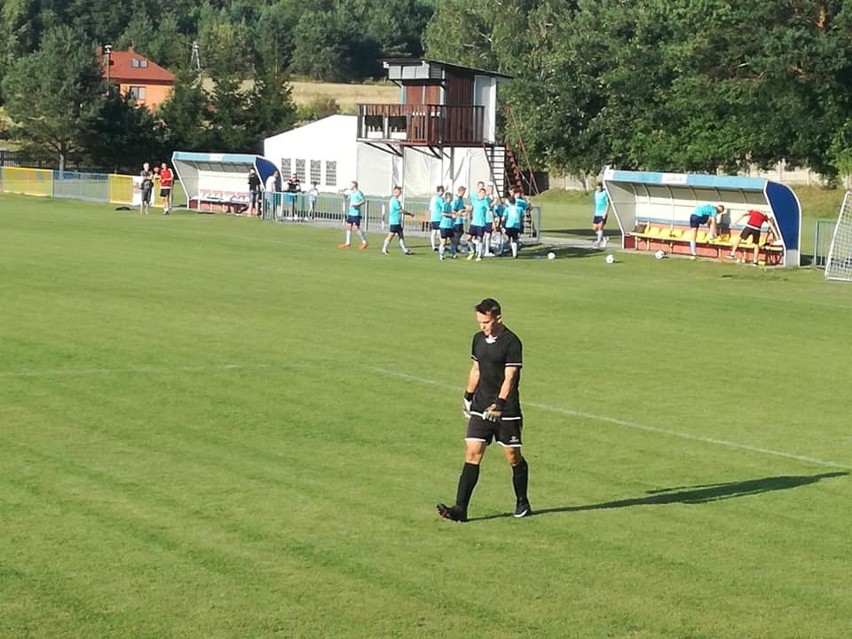 Hetman Włoszczowa wygrał sparing z rezerwami Wiernej Małogoszcz 7:2 [ZDJĘCIA]