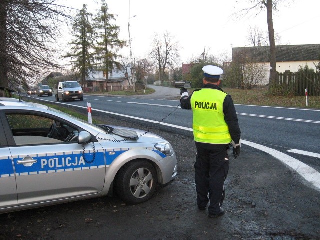 Policjanci reagowali na każde przekroczenie prędkości. Obowiązywała zasada "zero tolerancji&#8221; 