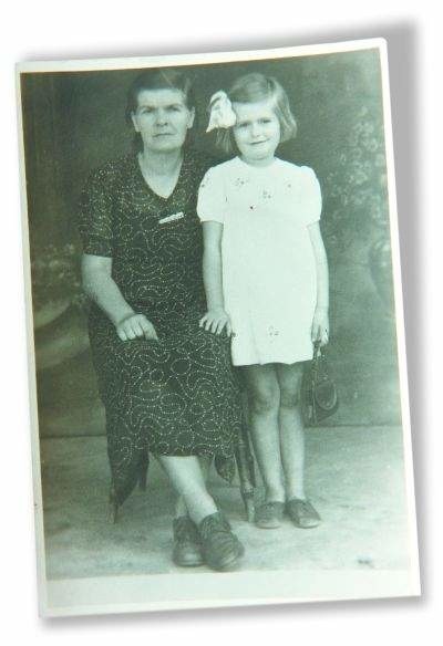 Zofia Sądel ze swoją mamą