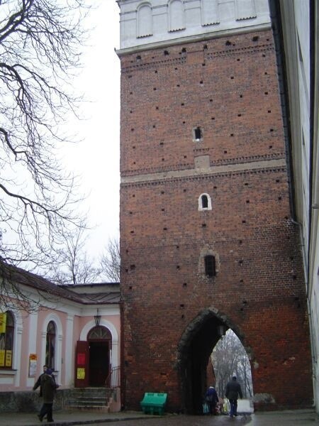 Bramę Opatowską czeka kapitalny remont.