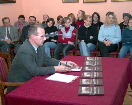 - Wiem, że lista mieleckich legionistów i ich wspomnienia nie są kompletne. Być może wkrótce powstanie wydanie poszerzone - zapowiada Skrzypczak.