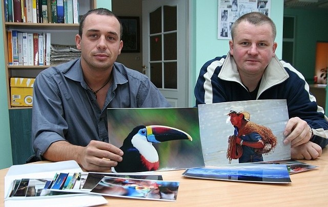 Od lewej: torunianin Andrzej Grabowski  i włocławianin Marcin Pilarek z  wizytą w redakcji "Pomorskiej" po ubiegłorocznej wyprawie do Wenezueli