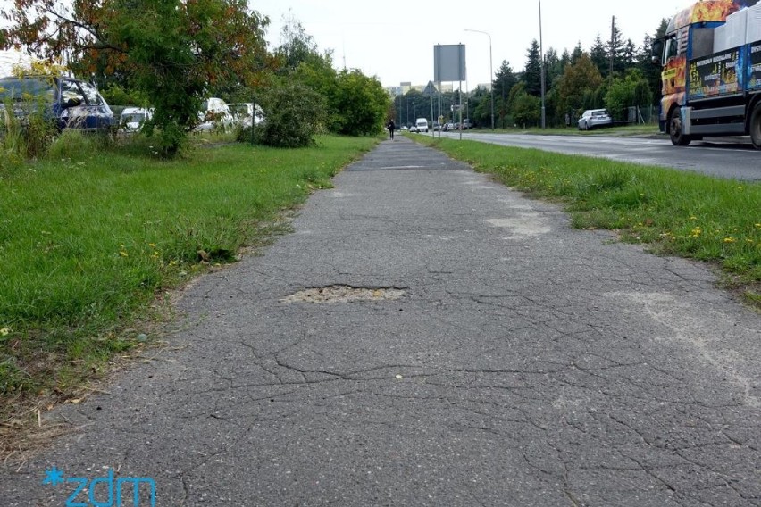 Rozpoczyna się remont chodnika na ul. Jaroczyńskiego