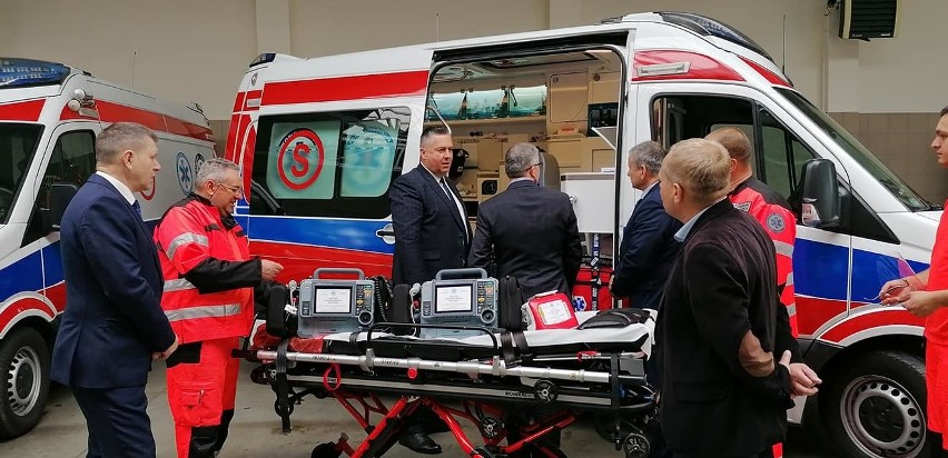 Sprzet kupiony dzięki wsparciu spółek lotniczych trafił już...