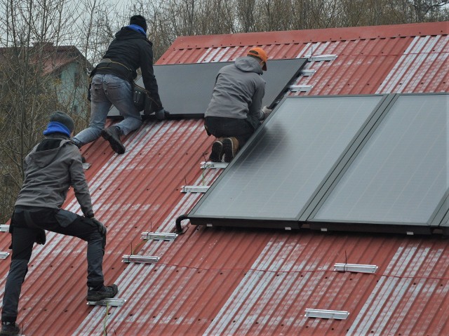 Na montaż instalacji na odnawialne źródła energii gmina Koniusza zmierza wydać 1,3 mln złotych