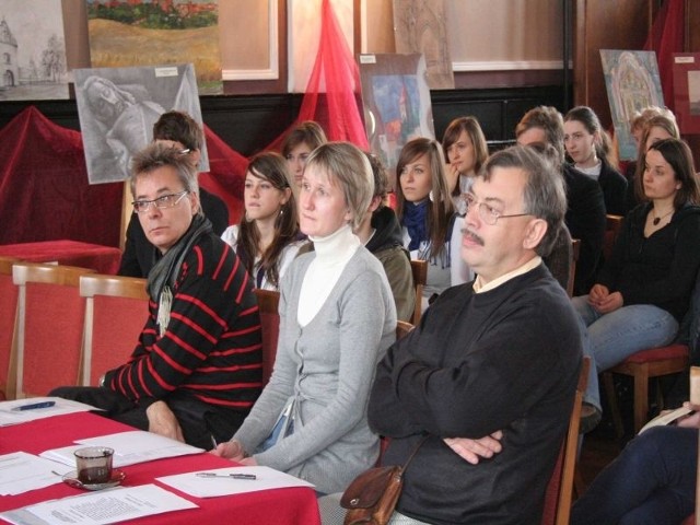 Rok temu kilkanaście osób oceniało fachowe jury