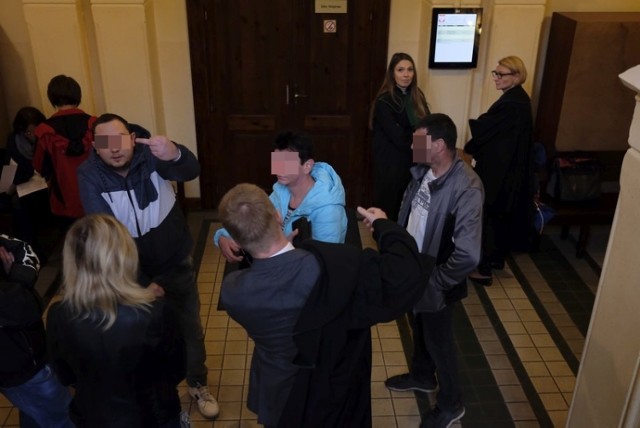Dziś patostreamer Daniel "Magical" znów stanął z matką przed Sądem Rejonowym w Toruniu