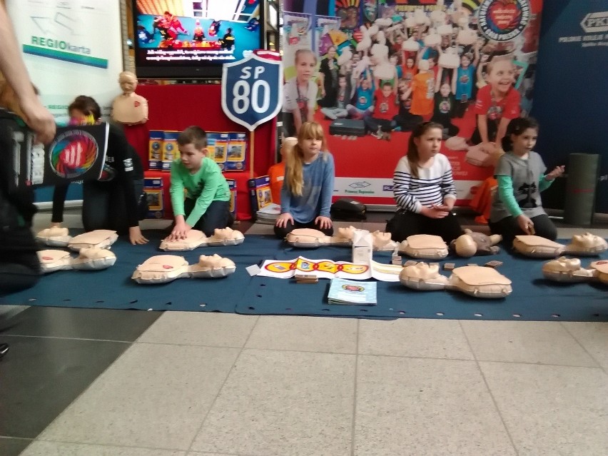 Akcja "Pierwsza pomoc - to dziecinnie proste" we Wrocławiu