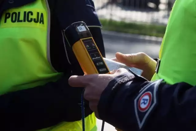 Ponad 3,3 promila alkoholu w organizmie miał 31-letni kierowca samochodu