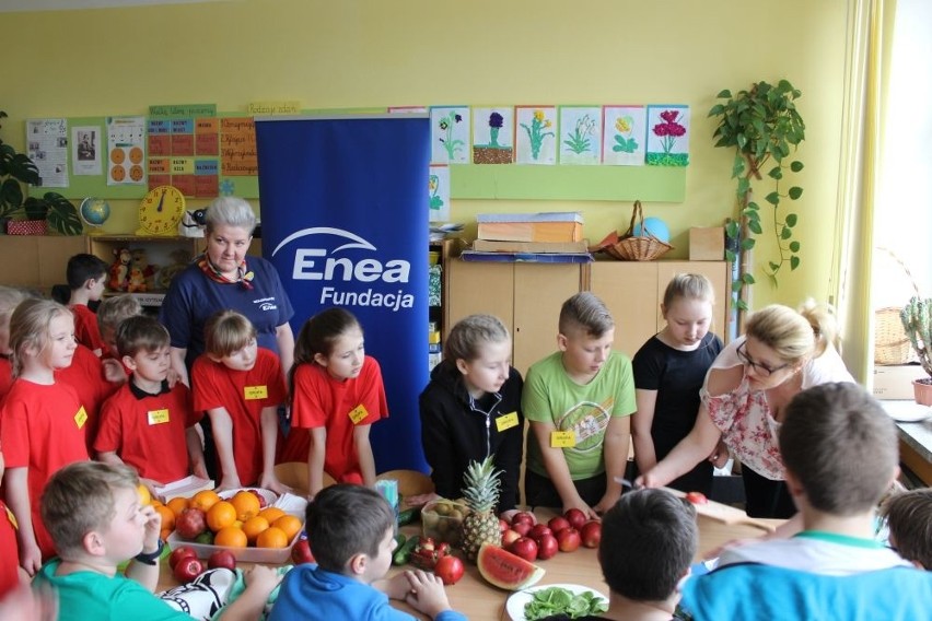 Fundacja Enea wsparła akcję promującą zdrową żywność w Gniewoszowie