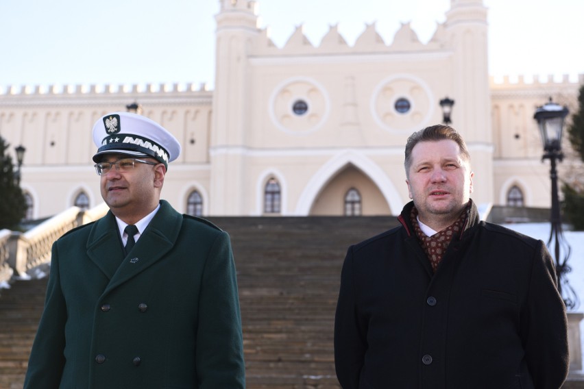 Uczniowie z ostatnich pięciu województw rozpoczynają ferie....