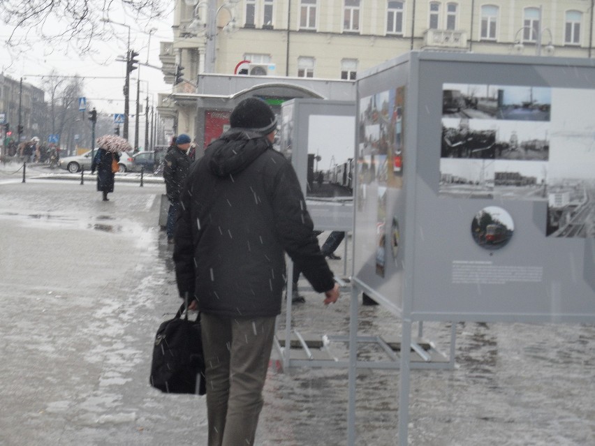 Wystawa zdjęć MPK w Częstochowie