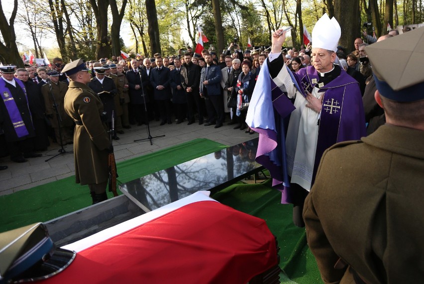 Pogrzeb Zygmunta Szendzielarza "Łupaszki"