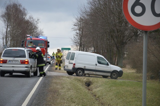 Śmiertelne potrącenie pieszej na DK 70 we wsi Pękoszewy.