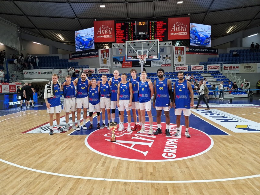 Kasztelan Basketball Cup 2022. Anwil Włocławek przegrał z BM...