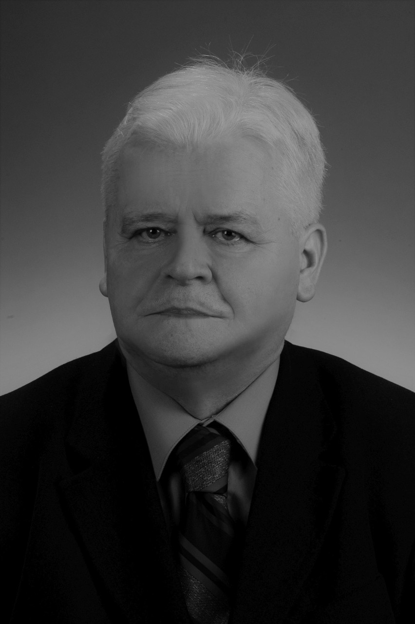 Profesor Wojciech Gutowski, wybitny historyk literatury i...