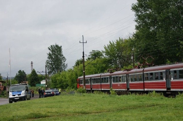 Do wypadku doszło za przejazdem kolejowym w Starachowicach Zachodnich.