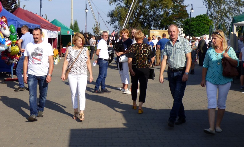 Sielec Kolonia cały na... pomarańczowo, czyli marchewka hucznie świętuje! [ZDJĘCIA]