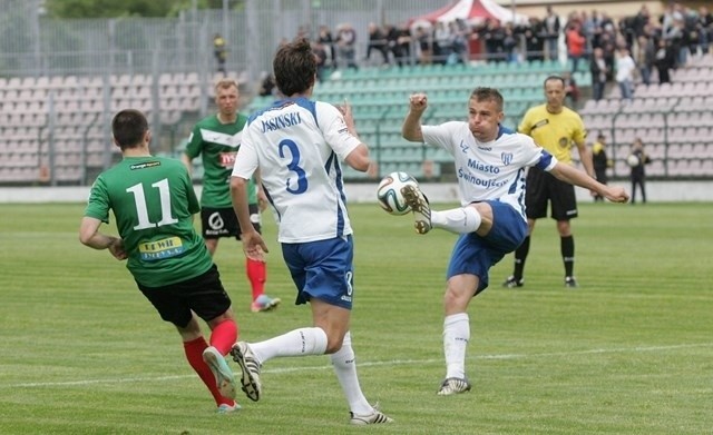 GKS Tychy - Flota 2:3. Dwie bramki Olszara [ZOBACZ ZDJĘCIA i WIDEO, OPINIE]