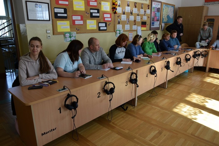 Kurs języka polskiego dla uchodźców z Ukrainy mieszkających w powiecie kozienickim. Była oficjalna inauguracja