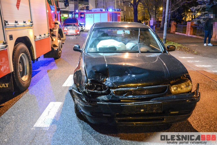 Wypadek w Oleśnicy. Jedna osoba ranna [ZDJĘCIA]