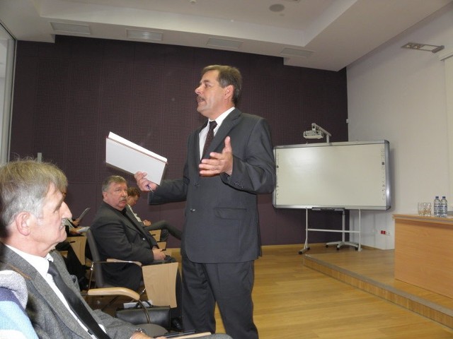 Burmistrz Arseniusz Finster przedstawił swój program działania