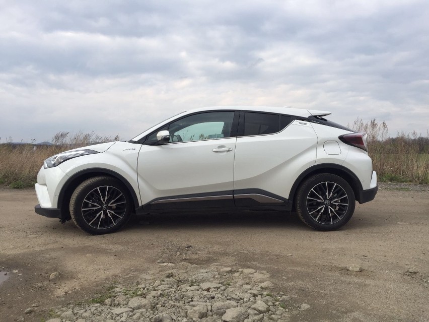 Test Toyoty C-HR...