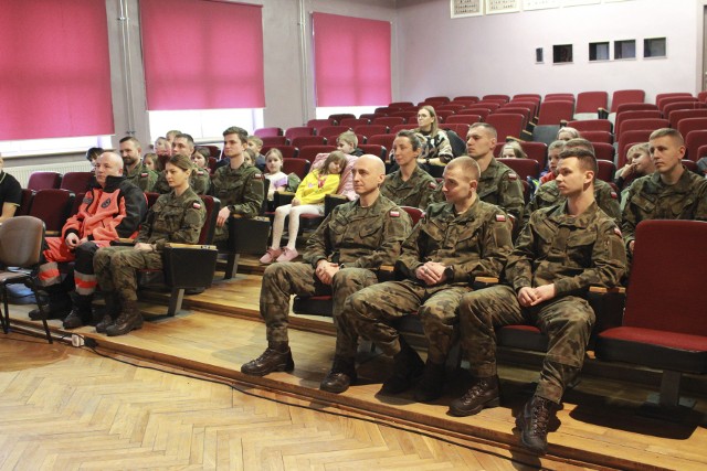 W czwartek wystartowały Mistrzostwa Ośrodka Zamiejscowego w Gdańsku Centralnego Wojskowego Centrum Rekrutacji w badmintonie