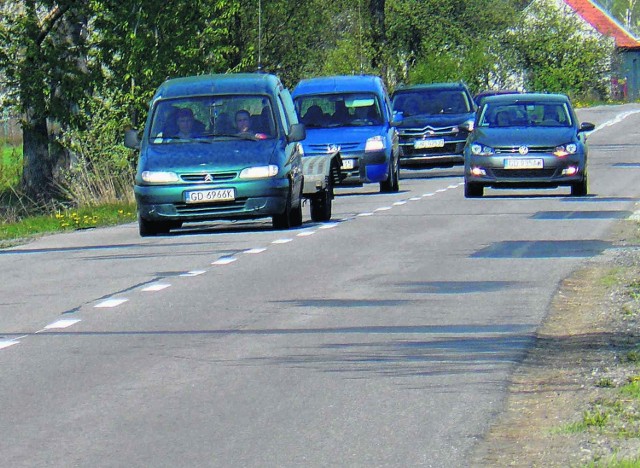 Według mieszkańców Bogatki, wielu kierowców łamie przepisy na tym odcinku drogi