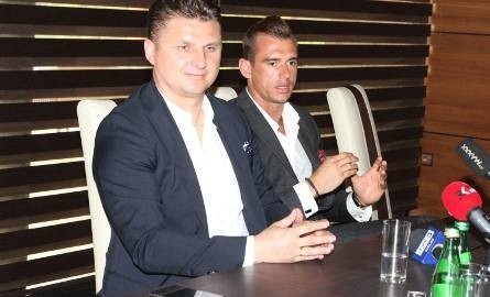 Marek Citko (z lewej) i Jakub Meresiński podczas konferencji...