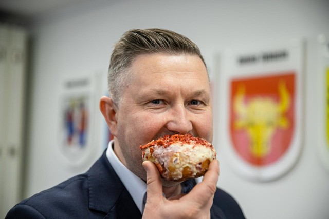 Konkurs „Najlepszy pączek w powiecie”.