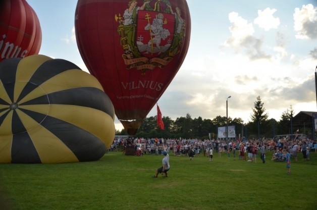 Ubiegłoroczny Festiwal Balonowy w Rypinie okazał się bardzo widowiskową imprezą i przyciągnął tłumy gości