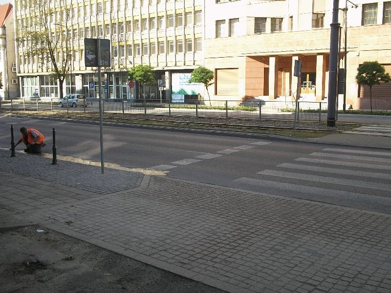 Na al. Kościuszki, między ul. Zamenhofa a ul. Struga, parkować już nie wolno
