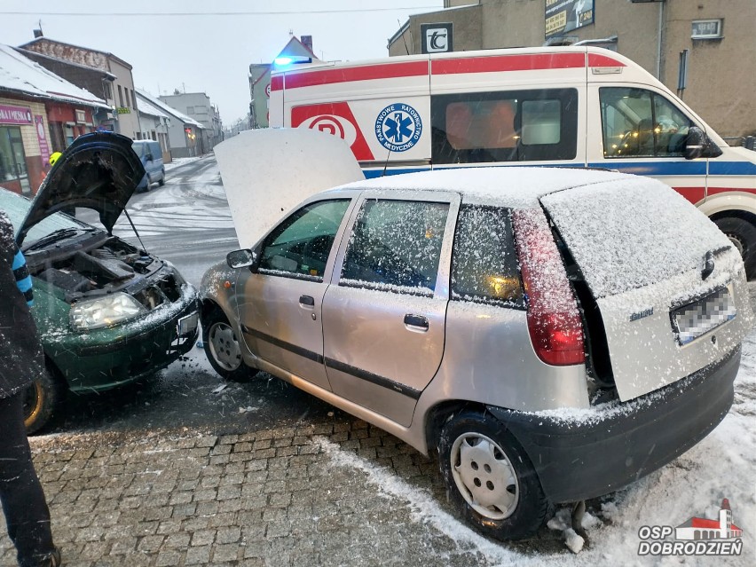 Wypadek w centrum Dobrodzienia