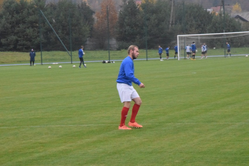 4 liga. GKS Nowiny rozbił OKS Opatów na własnym boisku. Piękny gol Jakuba Olearczyka! (WIDEO, ZDJĘCIA)