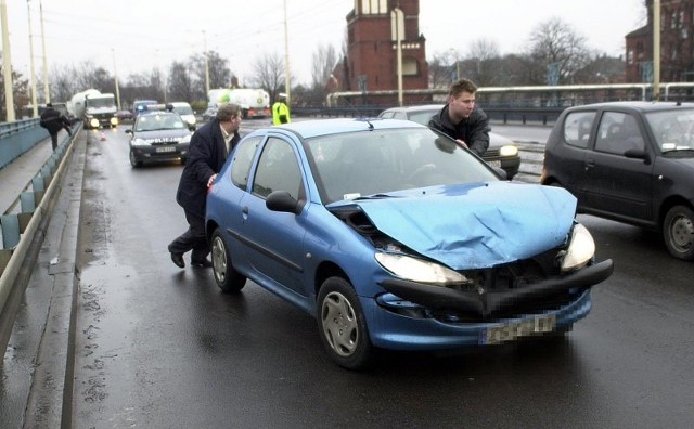 Do kolizji doszło na kilku ulicach Szczecina.