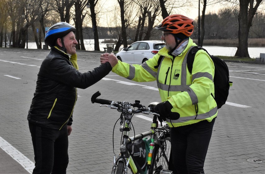 Klub Turystyki Rowerowej "Goplanie" zaprosił cyklistów do...