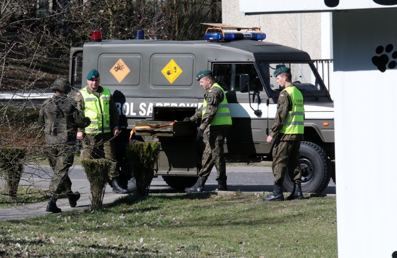 Ewakuacja bloku na osiedlu Pomorskim w Zielonej Górze