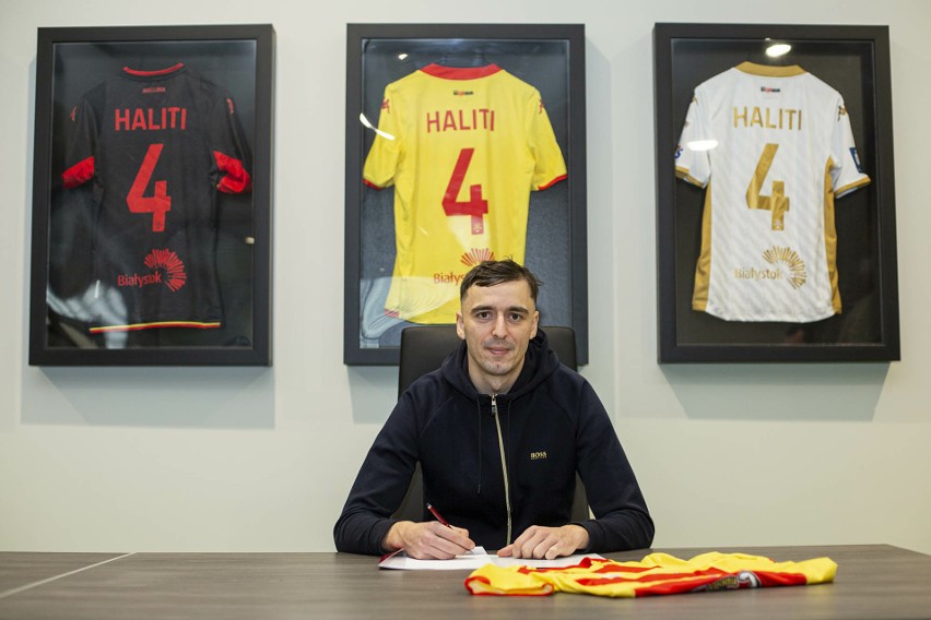 27-letni Kosowianin Jetmir Haliti został nowym piłkarzem...