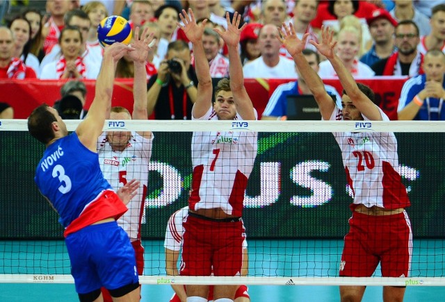 W pierwszym meczu Mistrzostw Świata 2014 Polacy pokonali Serbów 3:0, a trzy tygodnie później zdobyli złote medale. We wtorek z tym samym rywalem rozpoczną batalię o igrzyska w Rio de Janeiro